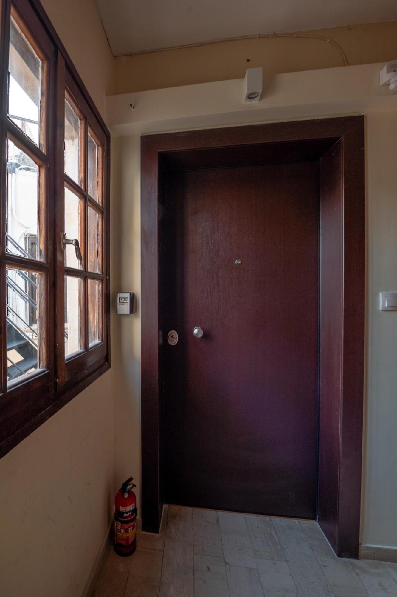 אתונה Live Life Plaka Apartment מראה חיצוני תמונה