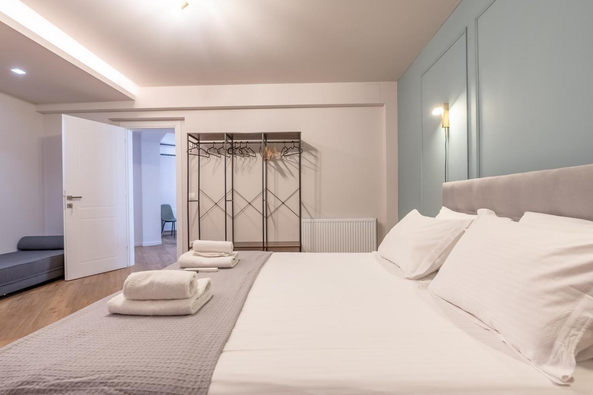 אתונה Live Life Plaka Apartment מראה חיצוני תמונה